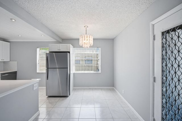 422 Burgundy I, Delray Beach, FL 33484