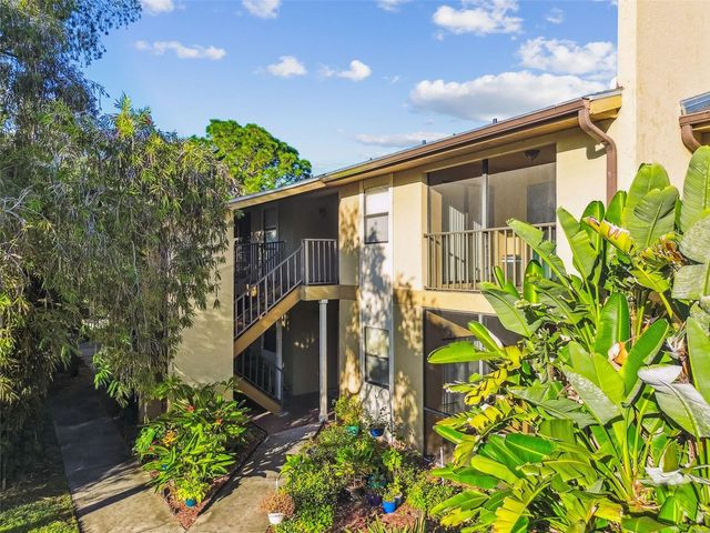 10101 SAILWINDS BOULEVARD S 203, Largo, FL 33773