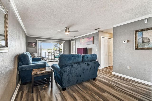 10101 SAILWINDS BOULEVARD S 203, Largo, FL 33773