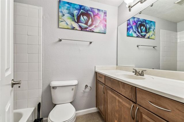 10101 SAILWINDS BOULEVARD S 203, Largo, FL 33773