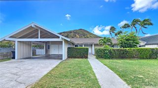 631 Kaumaka Place, Honolulu, HI 96825