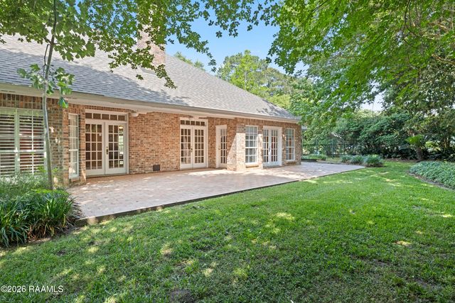414 Wildwood Drive, New Iberia, LA 70560