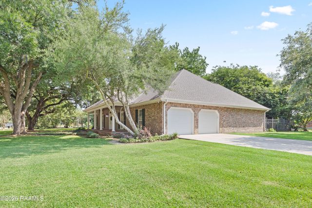 414 Wildwood Drive, New Iberia, LA 70560