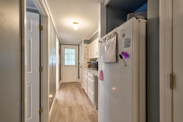 554 Green River Rd., Gaffney, SC 29341