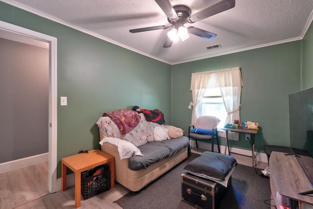 554 Green River Rd., Gaffney, SC 29341