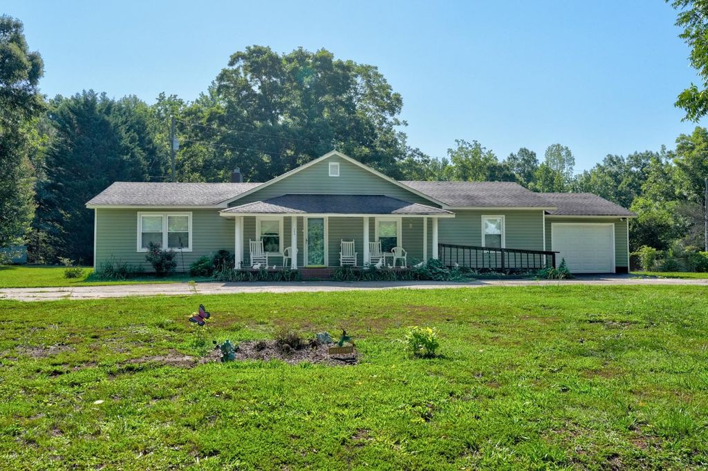 554 Green River Rd., Gaffney, SC 29341