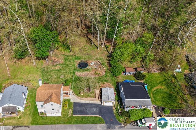1949 Bushkill Drive, Forks Twp, PA 18040