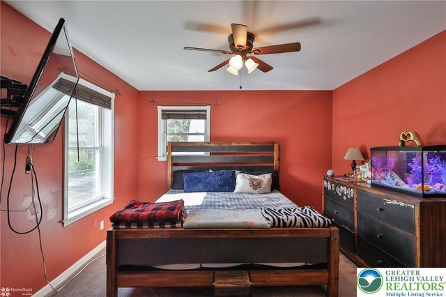 1949 Bushkill Drive, Forks Twp, PA 18040