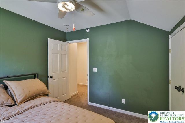 1949 Bushkill Drive, Forks Twp, PA 18040