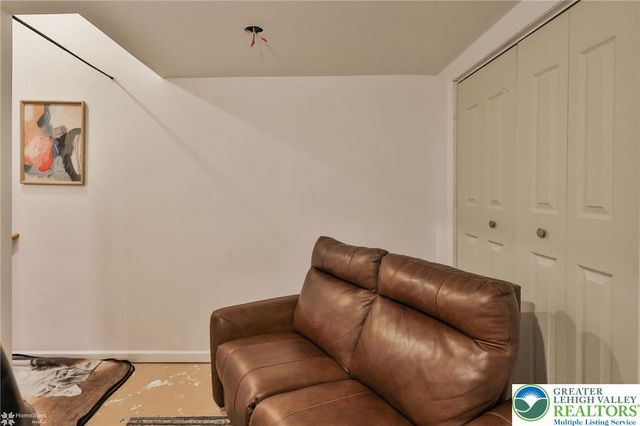 1949 Bushkill Drive, Forks Twp, PA 18040