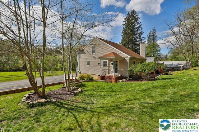 1949 Bushkill Drive, Forks Twp, PA 18040