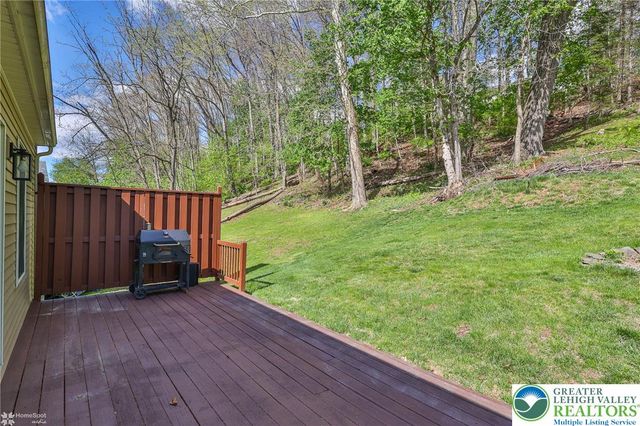 1949 Bushkill Drive, Forks Twp, PA 18040