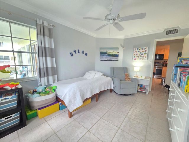 10795 SW 108th Ave 201, Miami, FL 33176