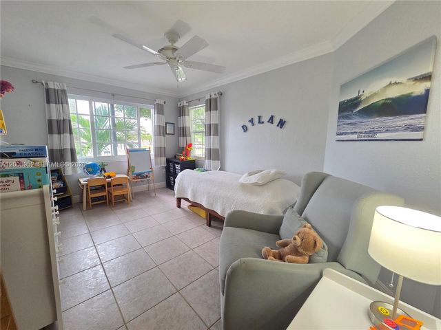 10795 SW 108th Ave 201, Miami, FL 33176