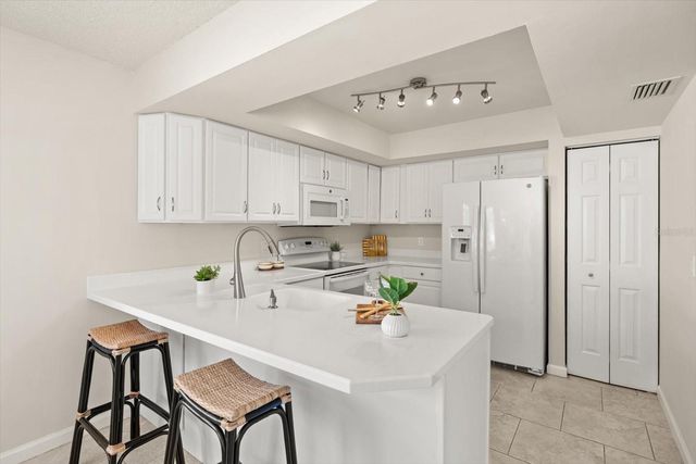 8 EDGEMONT PLACE, Palm Coast, FL 32164