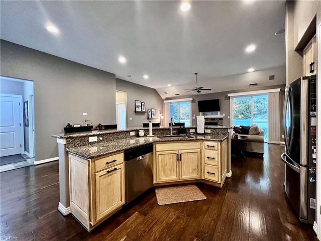 2228 Martlet LN, Virginia Beach, VA 23456