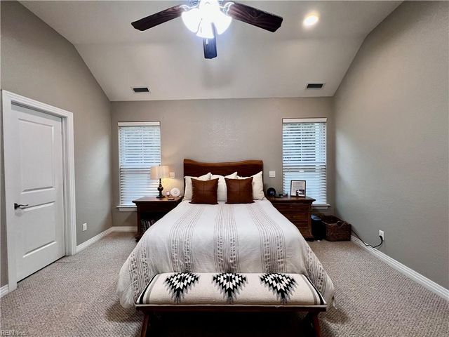 2228 Martlet LN, Virginia Beach, VA 23456