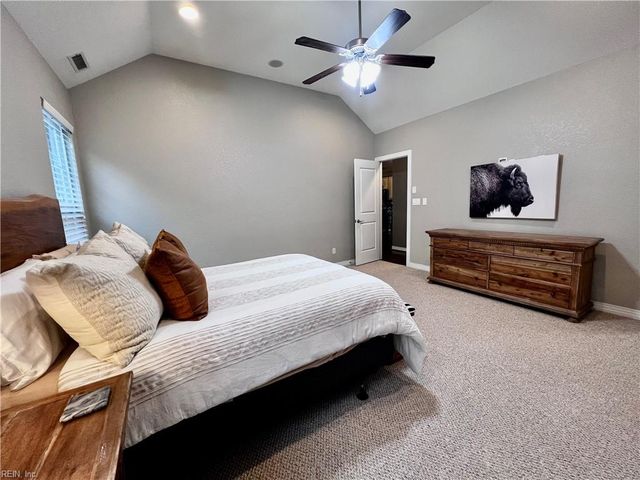 2228 Martlet LN, Virginia Beach, VA 23456