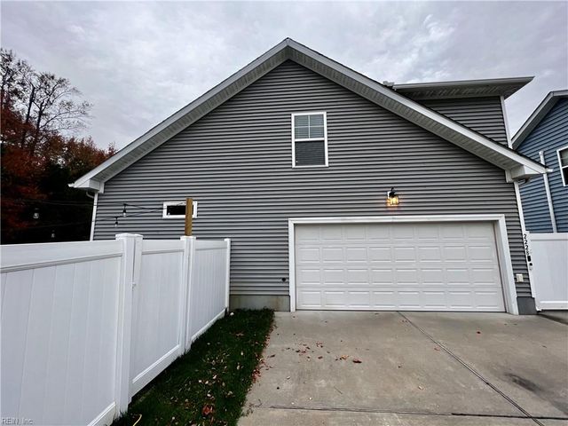 2228 Martlet LN, Virginia Beach, VA 23456