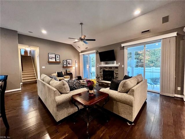 2228 Martlet LN, Virginia Beach, VA 23456