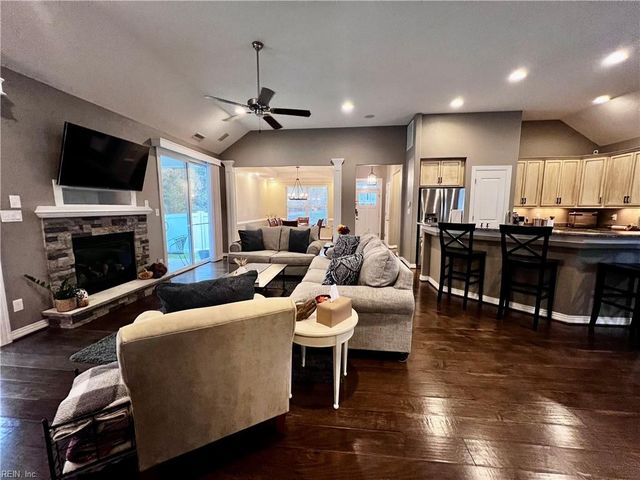 2228 Martlet LN, Virginia Beach, VA 23456