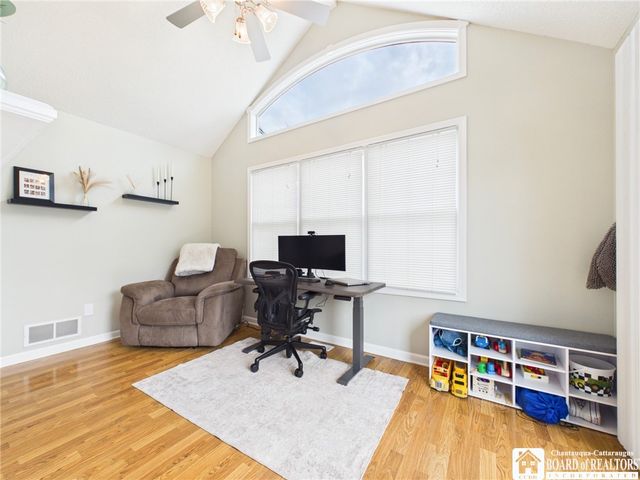 5890 Pinehurst Court, Hamburg, NY 14085