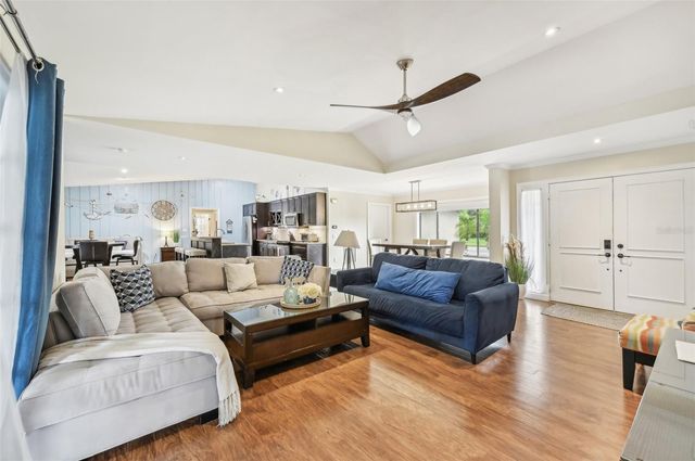 6106 45TH STREET W, Bradenton, FL 34210