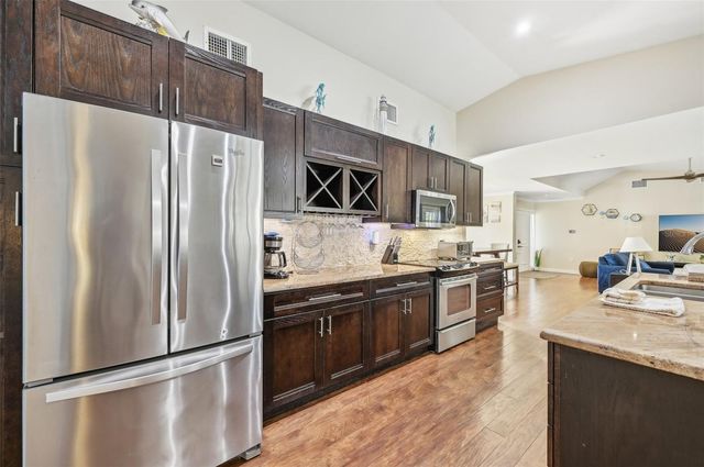 6106 45TH STREET W, Bradenton, FL 34210
