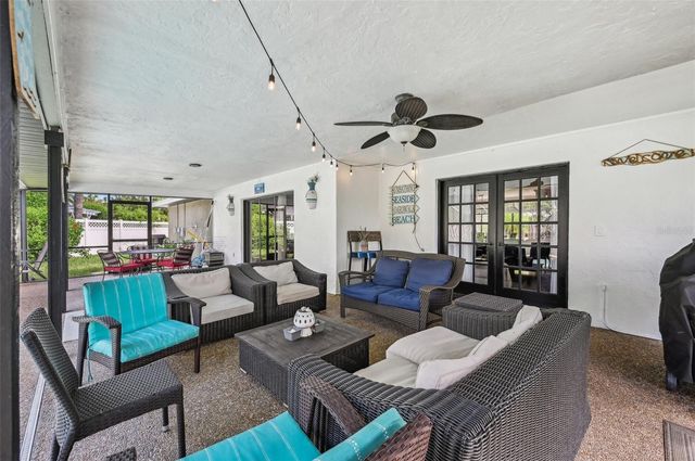 6106 45TH STREET W, Bradenton, FL 34210