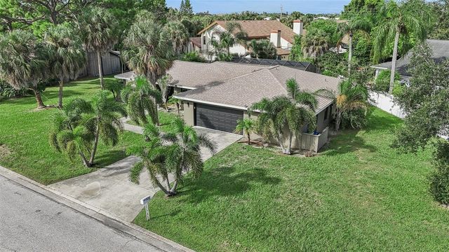 6106 45TH STREET W, Bradenton, FL 34210