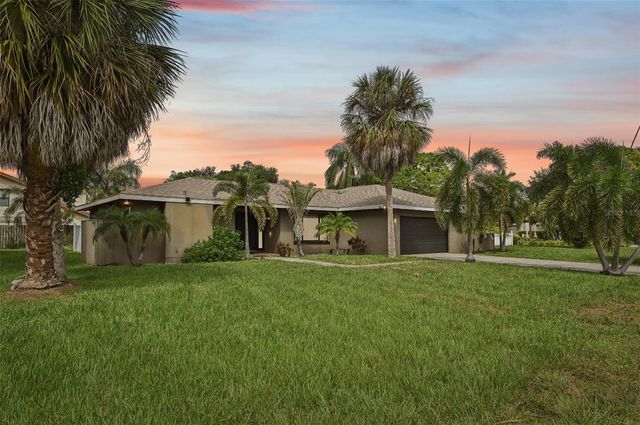 6106 45TH STREET W, Bradenton, FL 34210