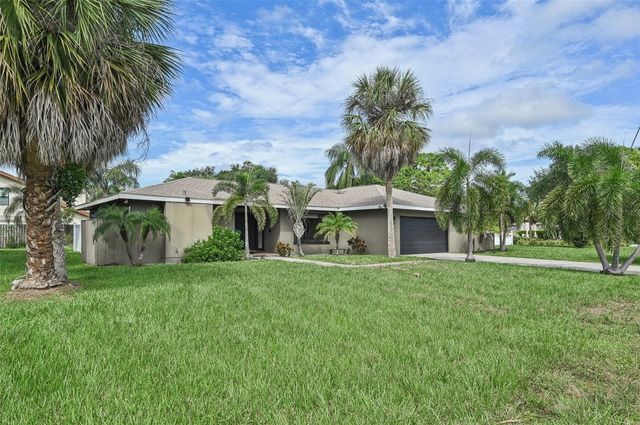 6106 45TH STREET W, Bradenton, FL 34210