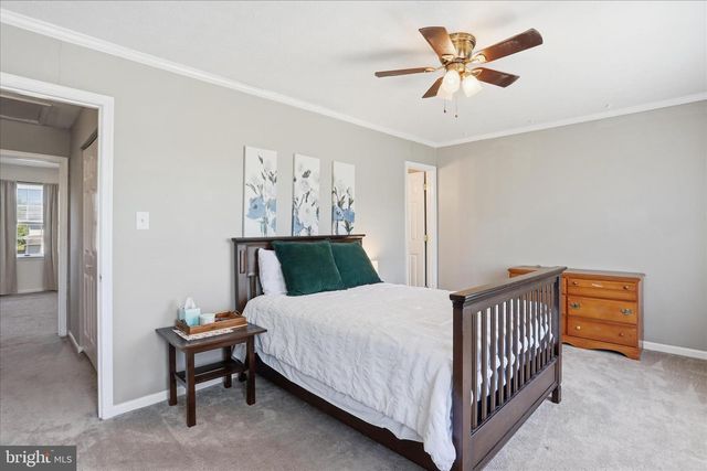 356 SURREY CLUB LN, Stephens City, VA 22655