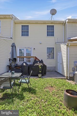 356 SURREY CLUB LN, Stephens City, VA 22655