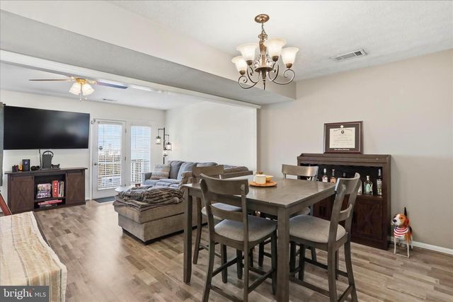 356 SURREY CLUB LN, Stephens City, VA 22655