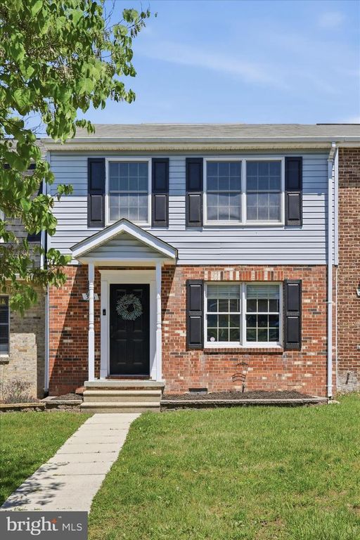 356 SURREY CLUB LN, Stephens City, VA 22655