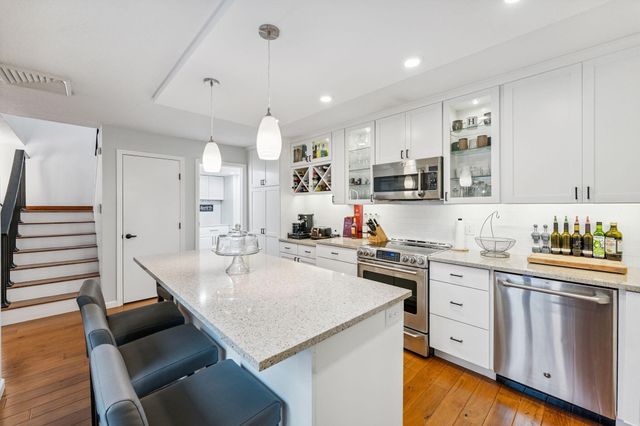 730 NW 99th Circle, Plantation, FL 33324