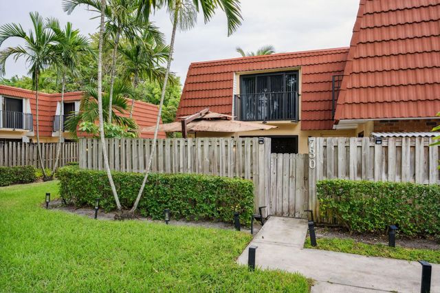730 NW 99th Circle, Plantation, FL 33324