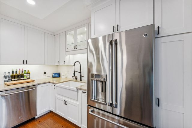 730 NW 99th Circle, Plantation, FL 33324