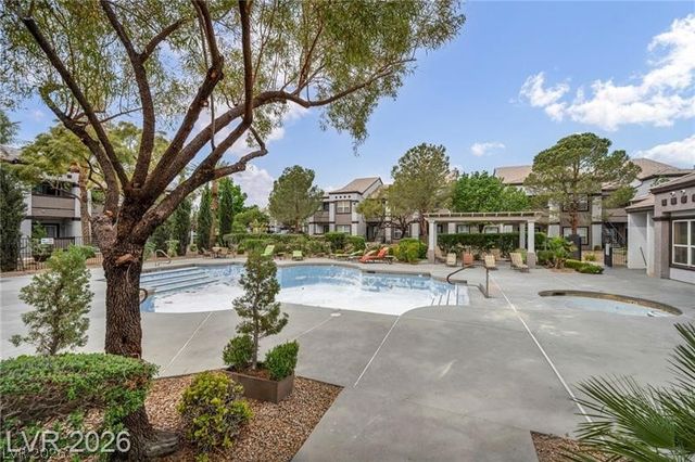 7255 West Sunset Road 2044, Las Vegas, NV 89113