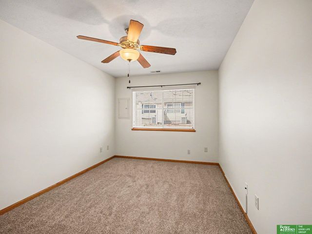 1832 N 175 Plaza, Omaha, NE 68116