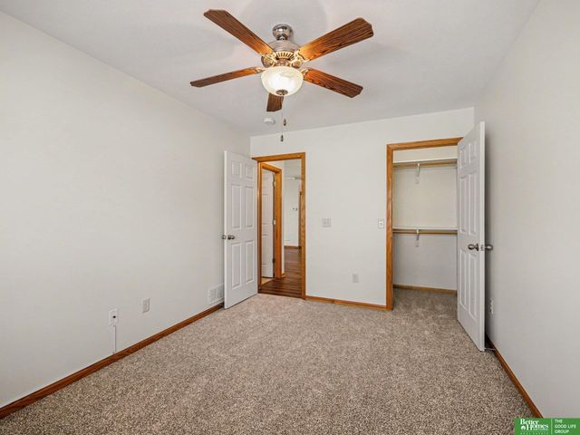 1832 N 175 Plaza, Omaha, NE 68116