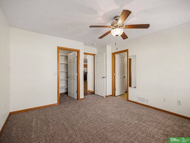 1832 N 175 Plaza, Omaha, NE 68116