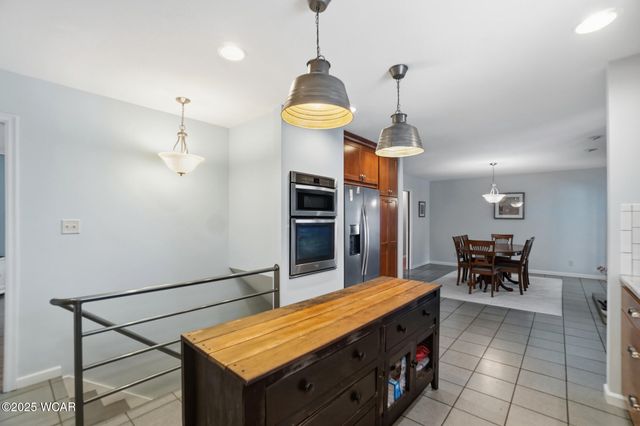 819 Canyon Drive, Lima, OH 45804