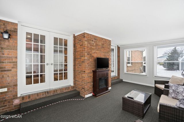 819 Canyon Drive, Lima, OH 45804