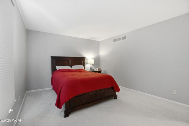 819 Canyon Drive, Lima, OH 45804