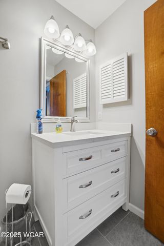 819 Canyon Drive, Lima, OH 45804