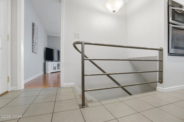 819 Canyon Drive, Lima, OH 45804