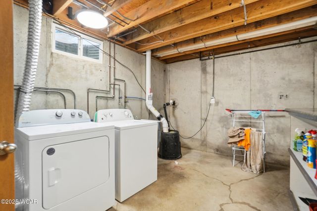 819 Canyon Drive, Lima, OH 45804