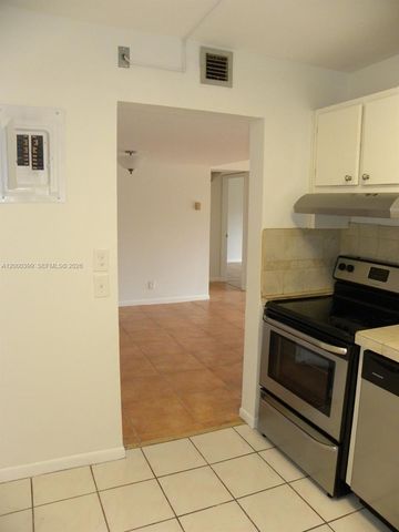 8050 W Mcnab Rd 206, Tamarac, FL 33321